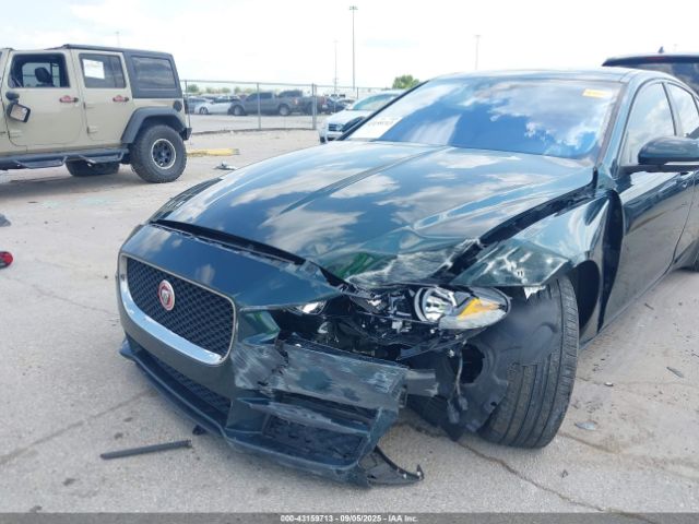 2017 JAGUAR XE SAJAD4BG7HA975094 Photo 5