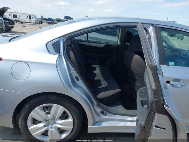 4S3BNAB6XK3018508 Subaru u5