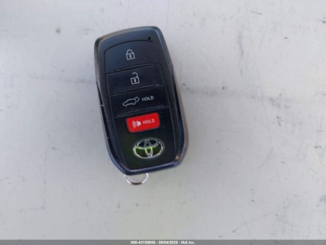 2024 TOYOTA PRIUS JTDACAAU9R3020438 Photo 10