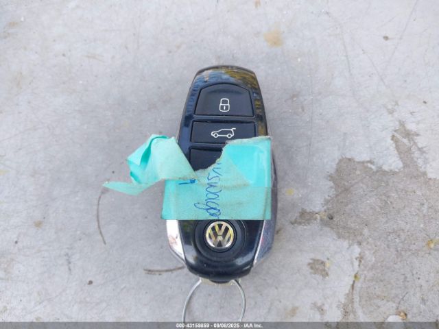 2012 VOLKSWAGEN TOUAREG WVGFF9BP7CD000058 Photo 10