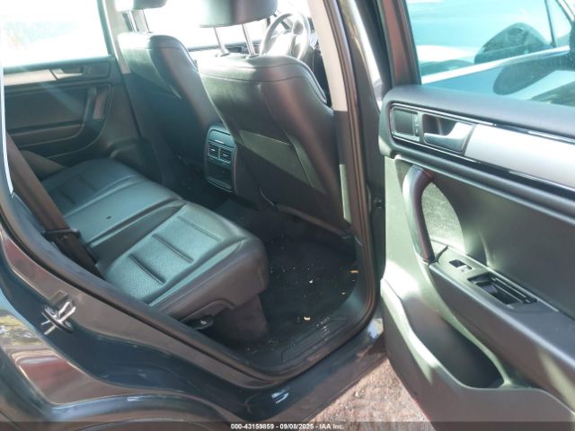 2012 VOLKSWAGEN TOUAREG WVGFF9BP7CD000058 Photo 7