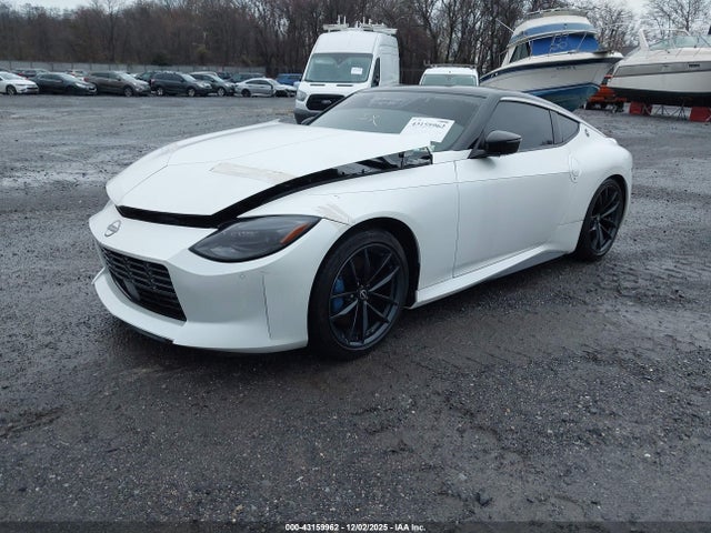 JN1BZ4BH4PM311977 Nissan Z