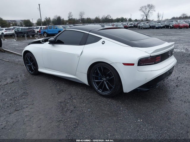 JN1BZ4BH4PM311977 Nissan Z