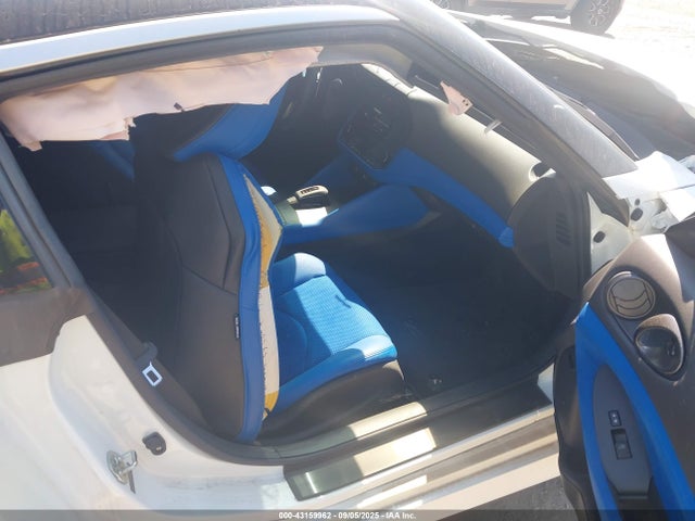 JN1BZ4BH4PM311977 Nissan Z