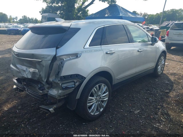 2019 CADILLAC XT5 1GYKNFRS0KZ133707 Photo 3