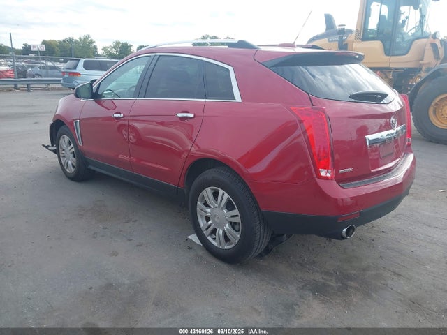 2016 CADILLAC SRX 3GYFNBE39GS586365 Photo 2