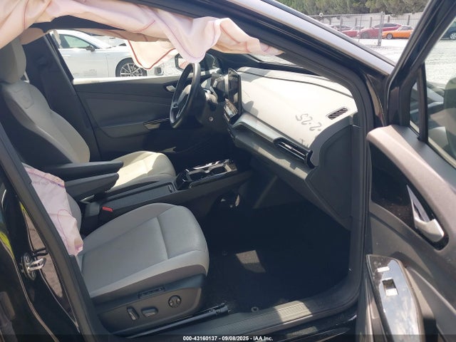 Volkswagen ID.4 2022 WVGKMPE23NP044875 Image 5