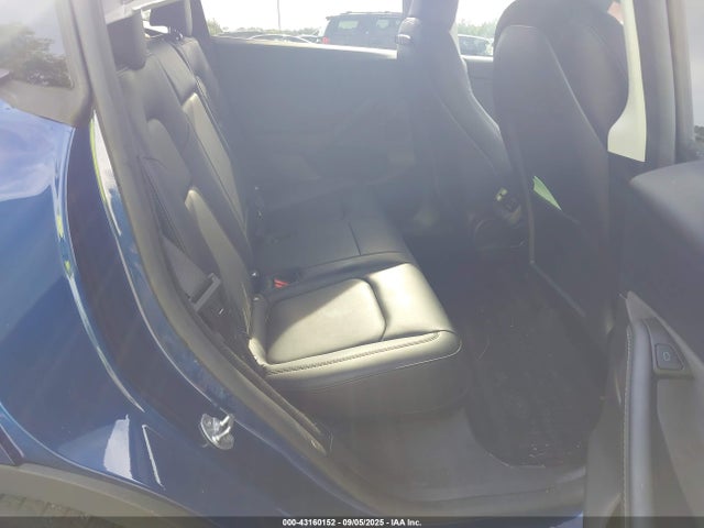 2025 TESLA MODEL Y 7SAYGDED6SF265501 Photo 7