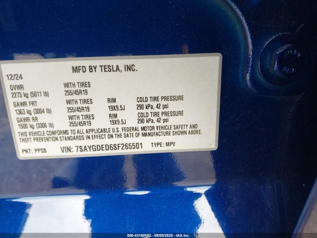 2025 TESLA MODEL Y 7SAYGDED6SF265501 Photo 8