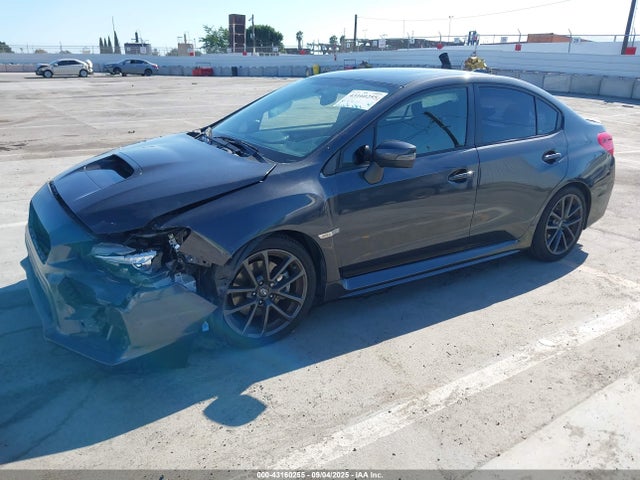 Subaru dib 2018 JF1VA1L64J8811253 Image 2