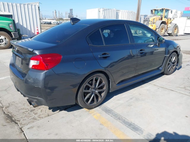 Subaru dib 2018 JF1VA1L64J8811253 Image 4