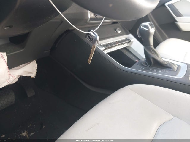 2022 AUDI Q3 WA1EECF37N1090169 Photo 10