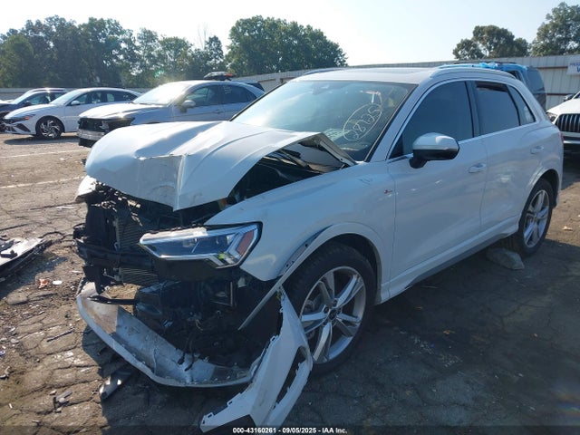 2022 AUDI Q3 WA1EECF37N1090169 Photo 1