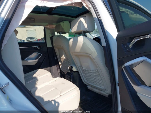 2022 AUDI Q3 WA1EECF37N1090169 Photo 7