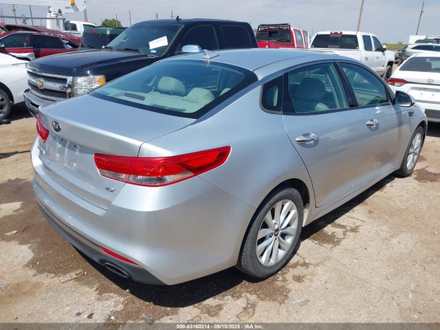Продажа на аукционе авто 2016 Kia Optima Ex, vin: 5XXGU4L38GG054039, номер лота: 43160314