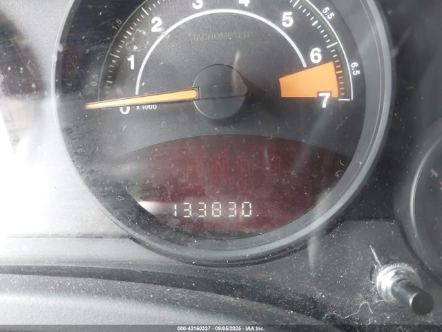 Jeep 2015 2015 1C4NJDBB8FD381526 Image 7