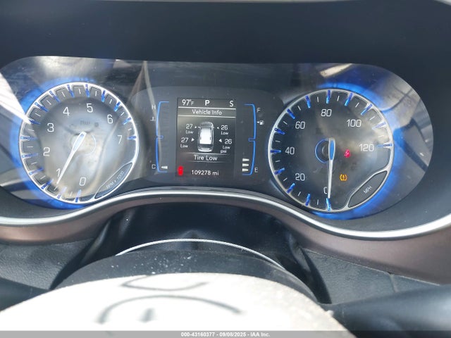 Chrysler Voyager 2020 2C4RC1DG9LR255185 Image 7