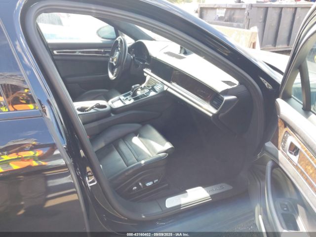 2019 PORSCHE PANAMERA E-HYBRID WP0AH2A71KL147093 Photo 4