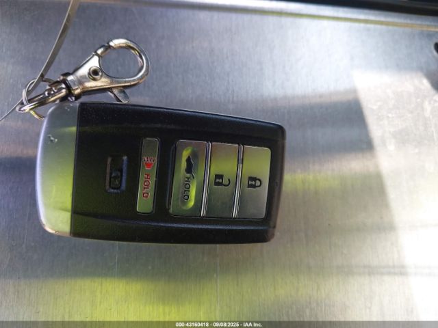 2020 ACURA RDX 5J8TC1H3XLL003842 Photo 10