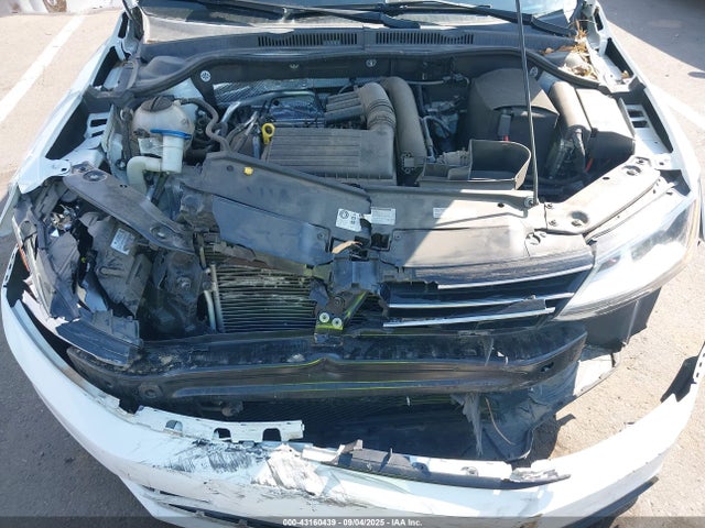 Volkswagen 1.4 tsi 2017 3VW2B7AJ0HM295352 Image 10