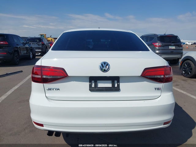 Volkswagen 1.4 tsi 2017 3VW2B7AJ0HM295352 Image 16