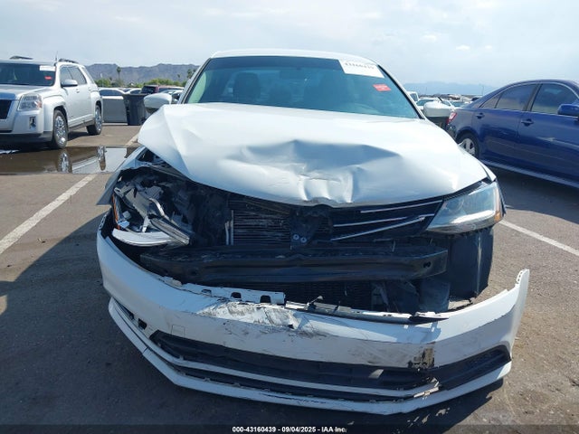 Volkswagen 1.4 tsi 2017 3VW2B7AJ0HM295352 Image 6
