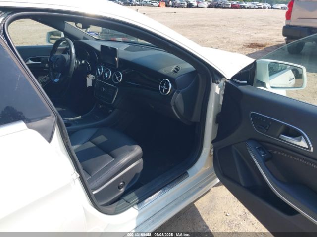 2015 MERCEDES-BENZ CLA 250 WDDSJ4GBXFN238699 Photo 4
