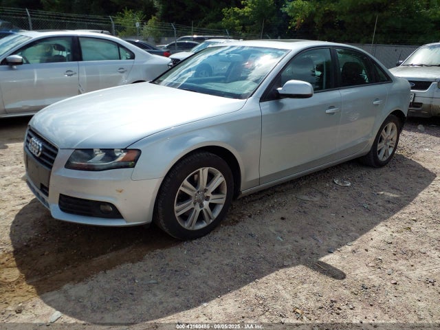 2011 AUDI A4 WAUDFAFL1BN042428 Photo 1