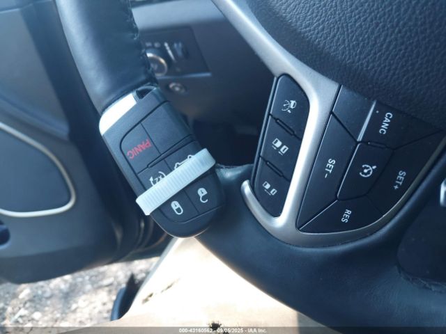 2019 JEEP GRAND CHEROKEE 1C4RJFCG8KC592622 Photo 10