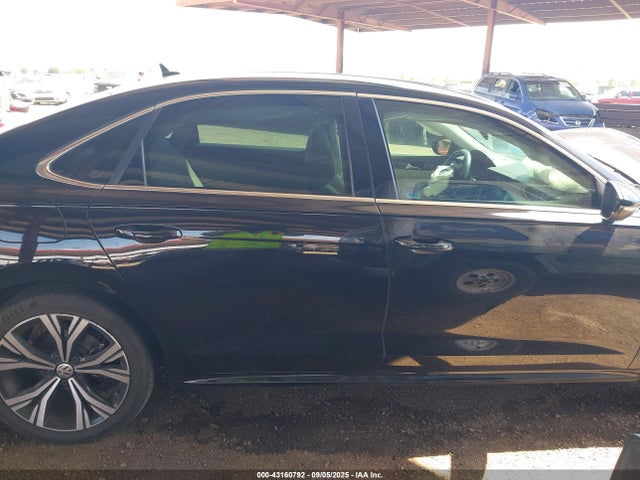 Volkswagen Passat 2020 1VWCA7A37LC003781 Image 14