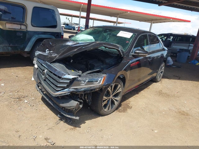 Volkswagen Passat 2020 1VWCA7A37LC003781 Image 2