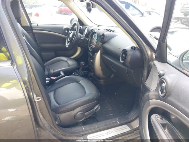 2014 MINI COUNTRYMAN WMWZB3C52EWR39842 Photo 4