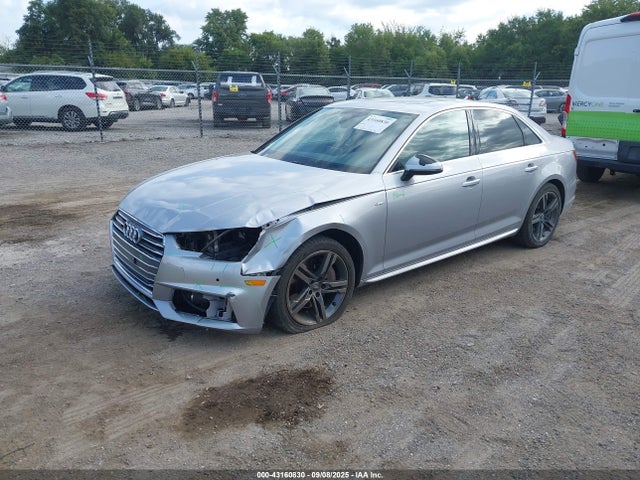 2017 AUDI A4 WAUENAF48HN035985 Photo 1