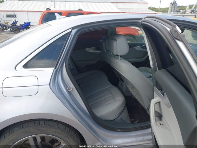 2017 AUDI A4 WAUENAF48HN035985 Photo 7