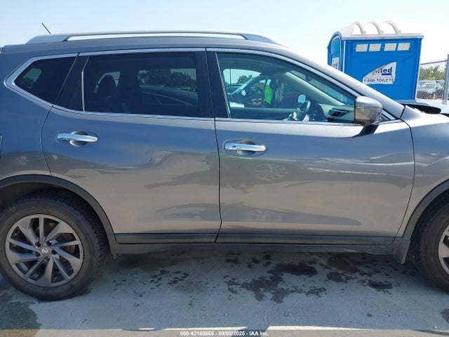 5N1AT2MVXGC821561 Nissan 2016