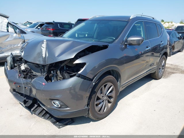 5N1AT2MVXGC821561 Nissan 2016