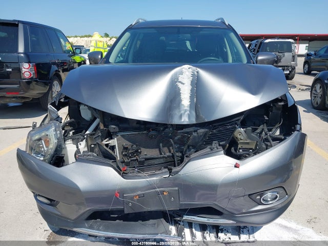 5N1AT2MVXGC821561 Nissan 2016