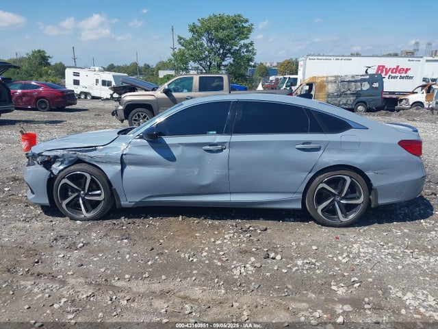 1HGCV3F29NA037768 Honda lfb2