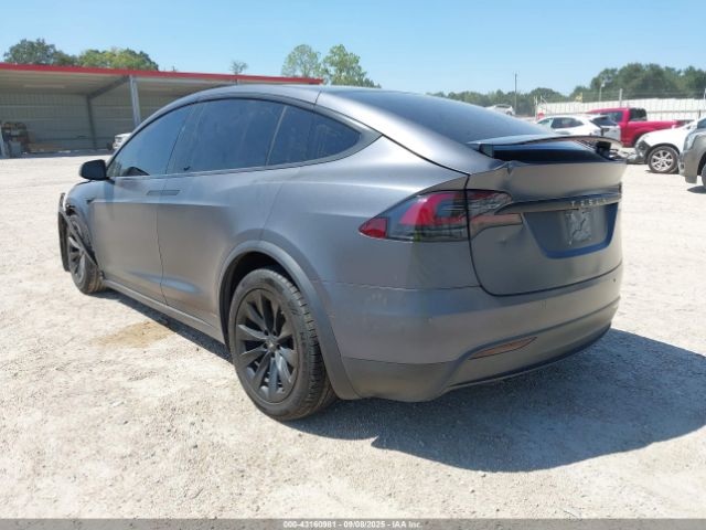 2021 TESLA MODEL X 5YJXCAE21MF323888 Photo 2