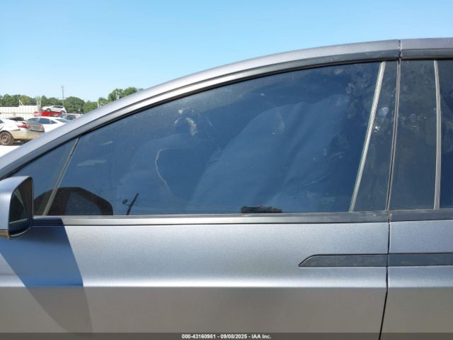 2021 TESLA MODEL X 5YJXCAE21MF323888 Photo 6