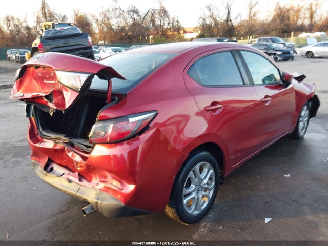 Продаж на аукціоні авто 2017 Toyota Yaris Ia, vin: 3MYDLBYV7HY165146, номер лоту: 43160986