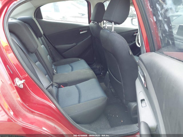 Продаж на аукціоні авто 2017 Toyota Yaris Ia, vin: 3MYDLBYV7HY165146, номер лоту: 43160986