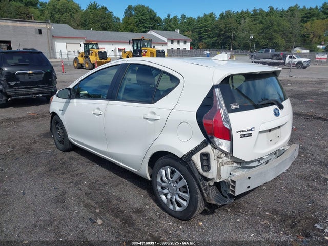 JTDKDTB37F1102338 Toyota 1nz-fxe+1lm