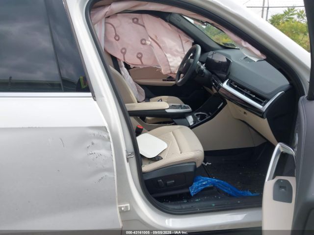 2023 BMW X1 WBX73EF0XP5X50287 Photo 4