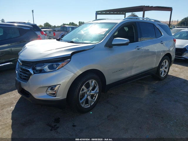 2GNAXKEX7J6171006 Chevrolet EQUINOX LT