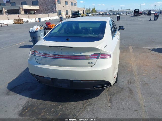 Lincoln MKZ 2016 3LN6L2LUXGR629864 Image 16