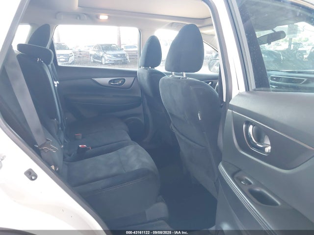 5N1AT2MV4GC886728 Nissan 2016