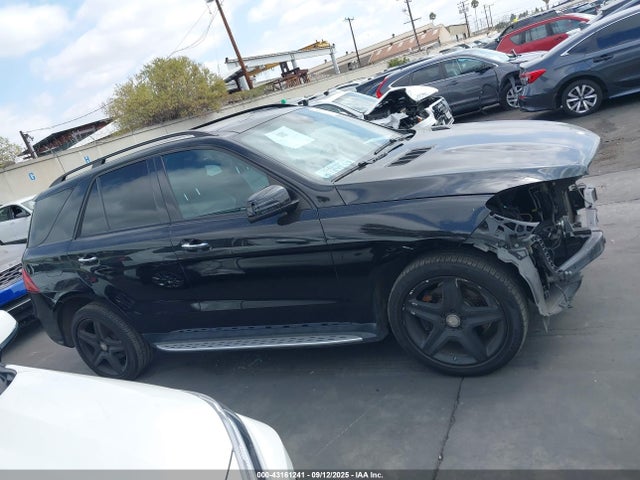 Mercedes-Benz m276 2016 4JGDA5JB7GA777626 Image 14