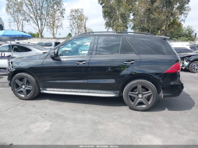 Mercedes-Benz m276 2016 4JGDA5JB7GA777626 Image 15