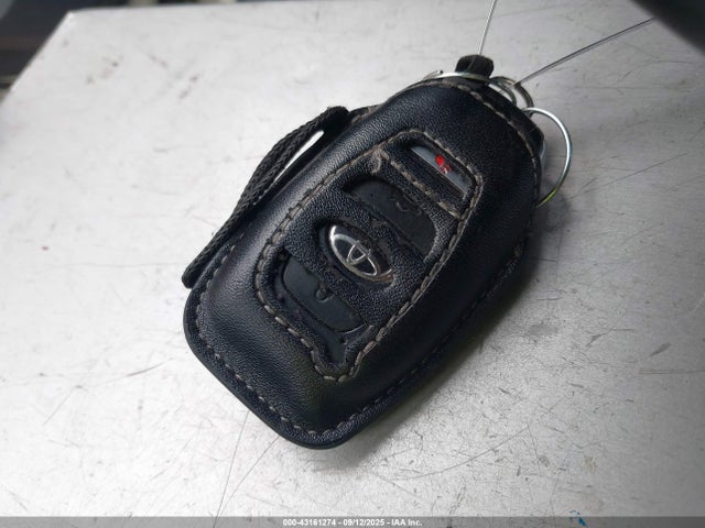JF1ZNBF1XP8764119 Toyota na